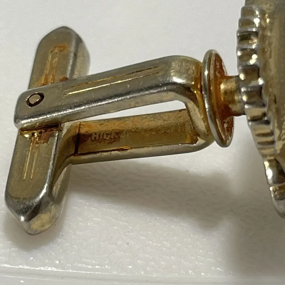 Vintage Goldtone HICKOK Fish Fishing Bass Men's Cuff Links - Picture 5 of 6